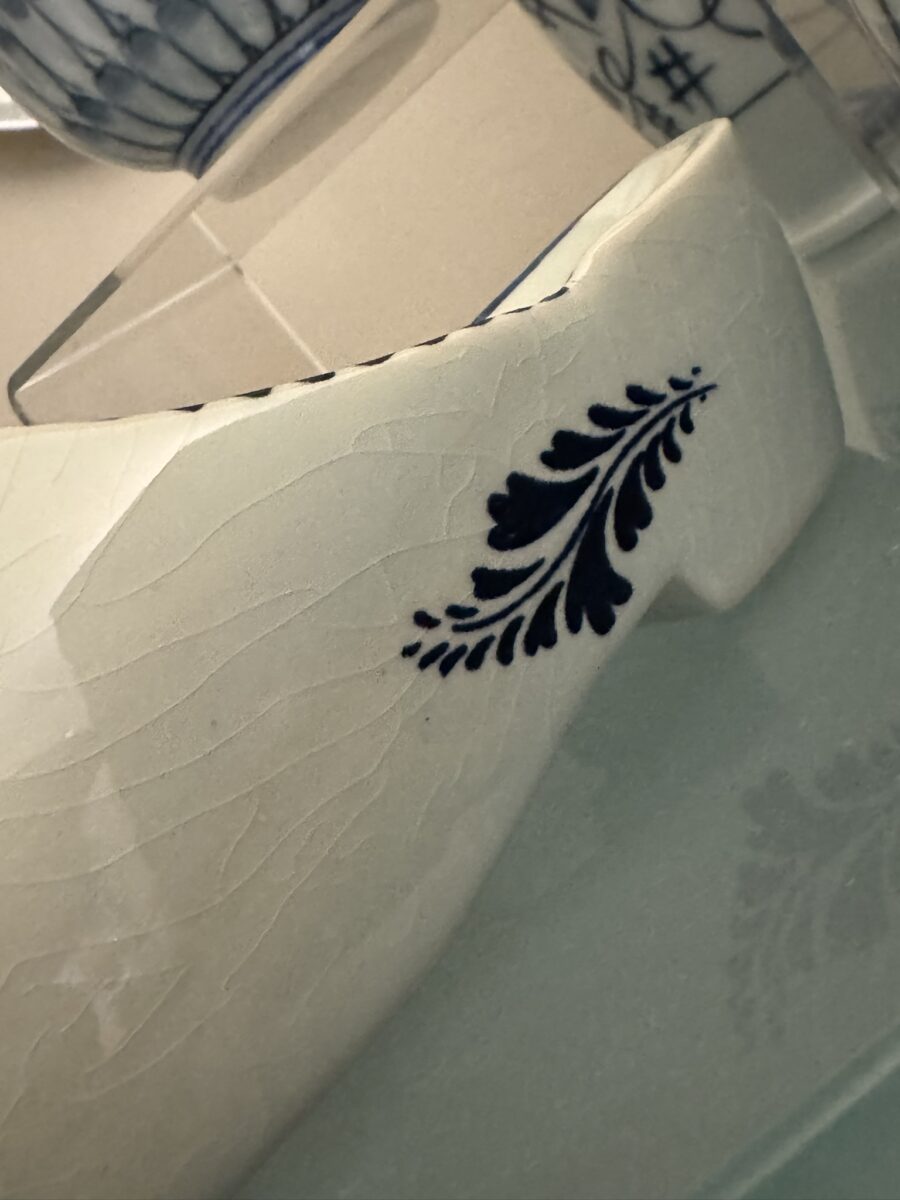 Royal Copenhagen Delft Shoe - Image 9