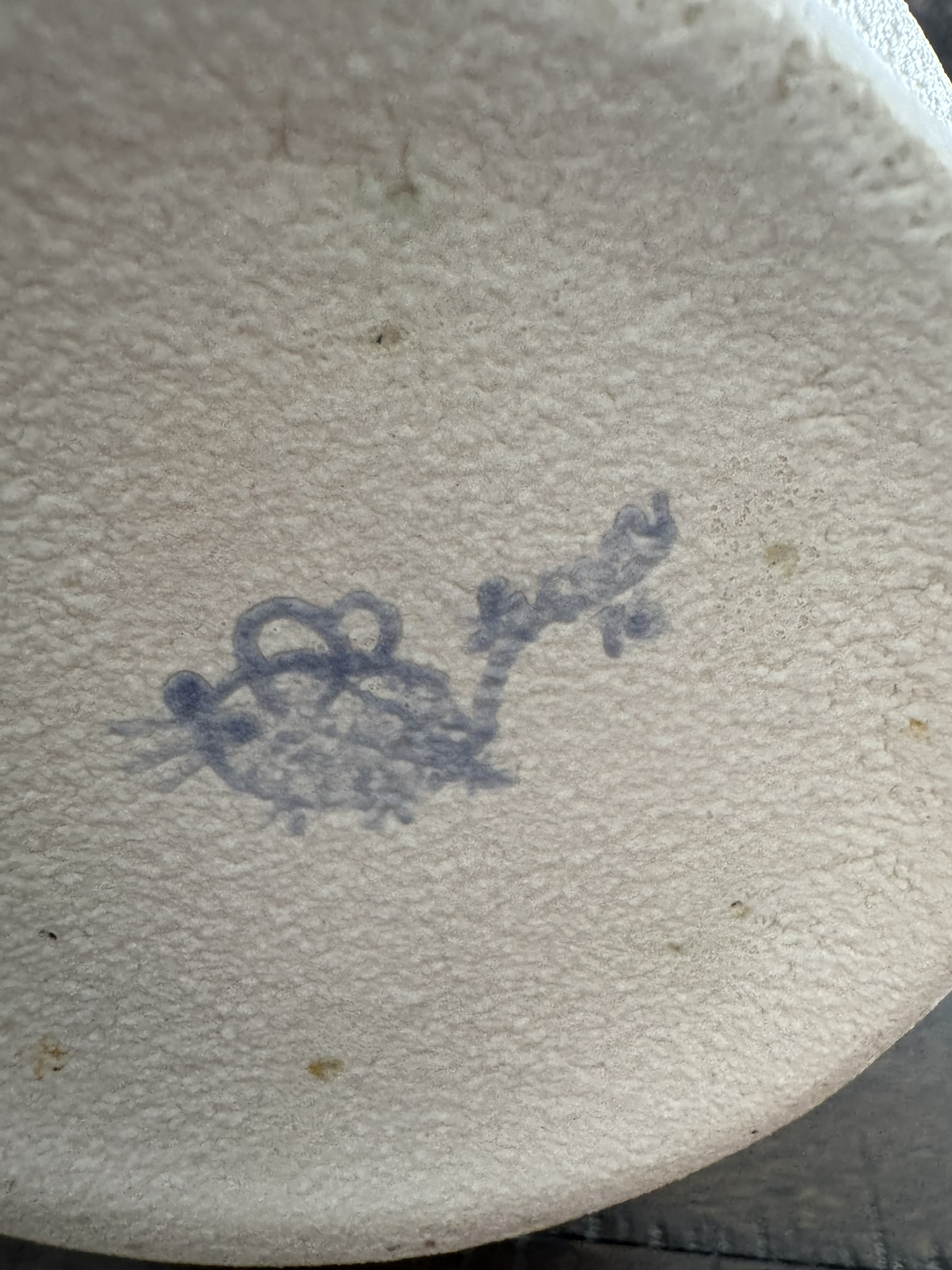1976 Partridge in a Pear Tree Studio Vase - Image 3